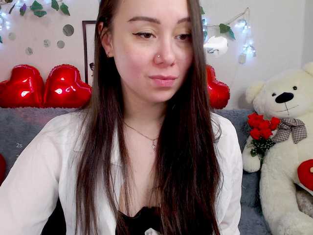 WOWalina's BongaCams show and profile