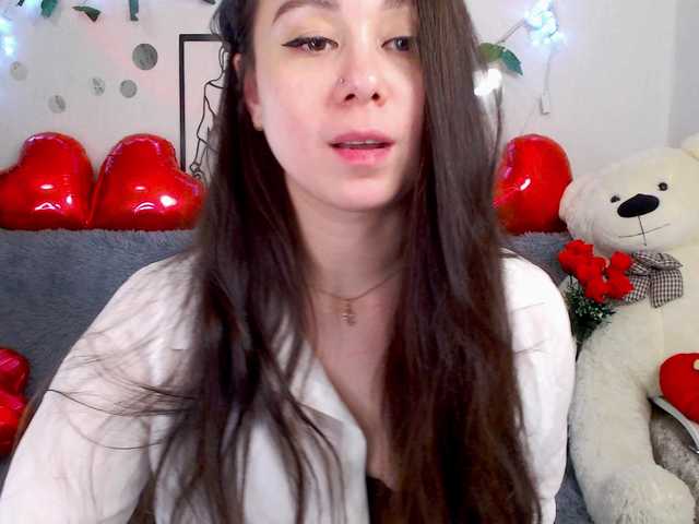 WOWalina's BongaCams show and profile