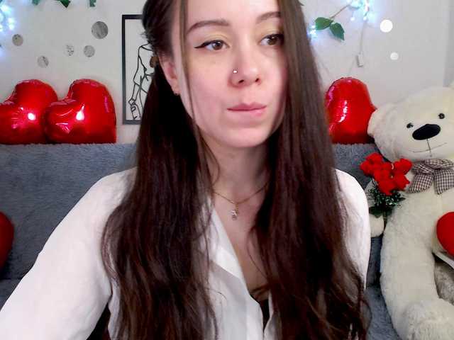 WOWalina's BongaCams show and profile