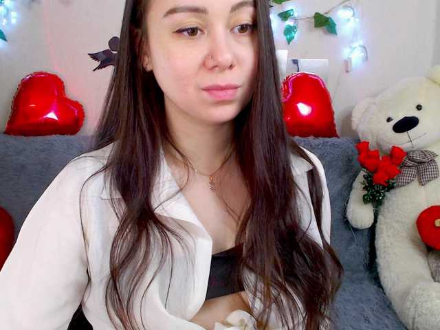 WOWalina's BongaCams show and profile