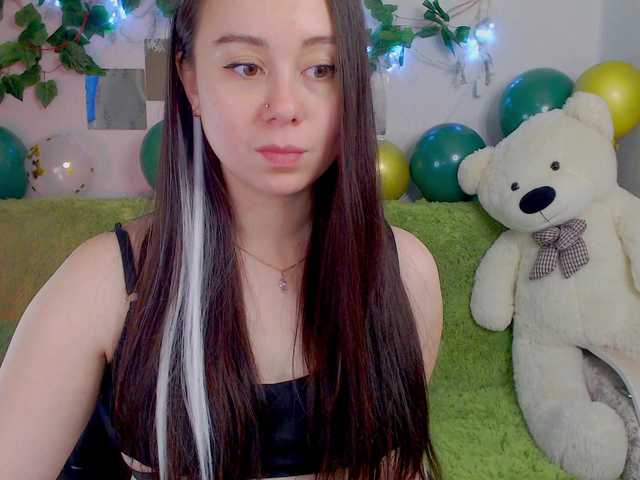 WOWalina – webcam model profile photo