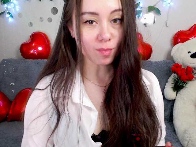 WOWalina's BongaCams show and profile