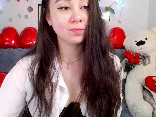 WOWalina's BongaCams show and profile