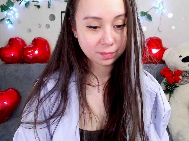 WOWalina's BongaCams show and profile