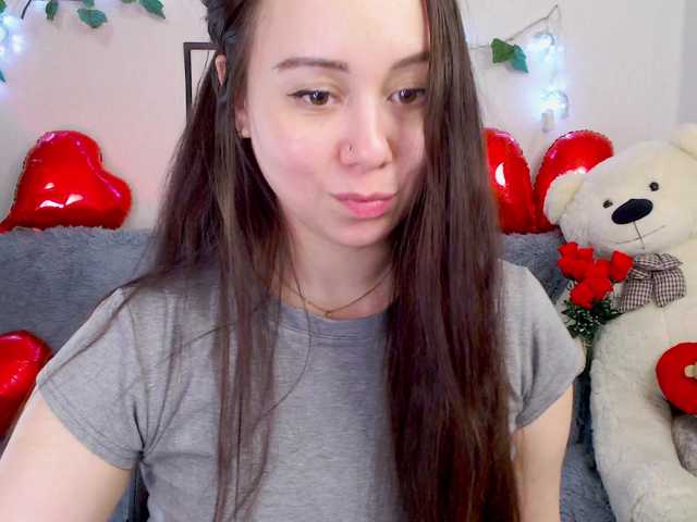 WOWalina's BongaCams show and profile