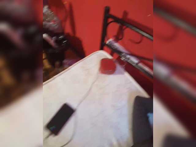 MarkKiraHmel live cam