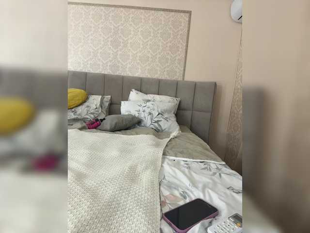 Vikusha's BongaCams show and profile