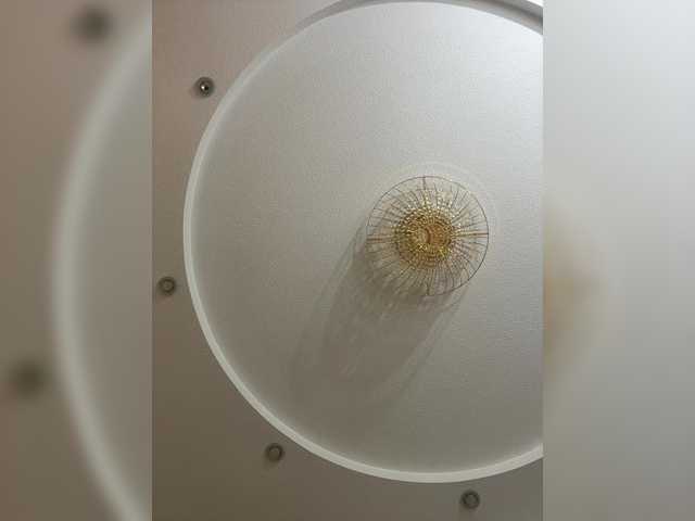 go to chat with VICTORIA_