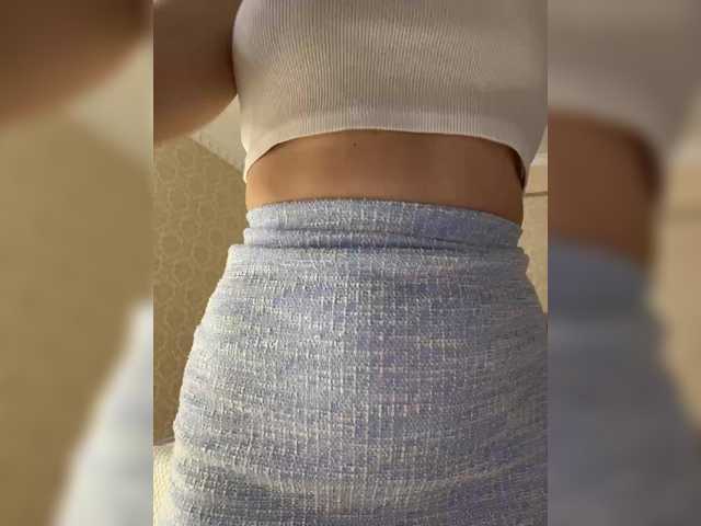 Vikusha's BongaCams show and profile