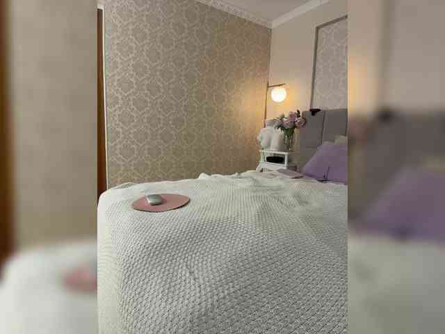 Vikusha Live Webcam on BongaCams