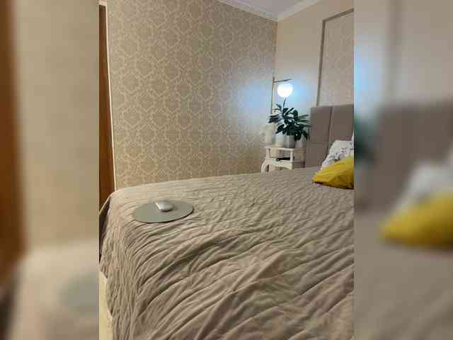 Vikusha Live Webcam on BongaCams