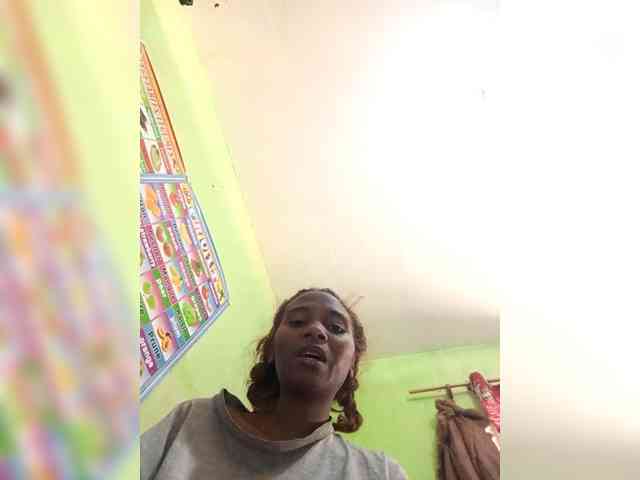 Mayah21a webcam