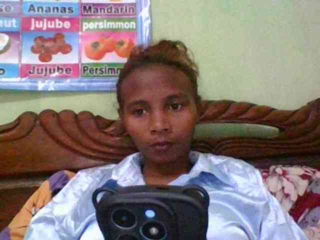 Mayah21a webcam