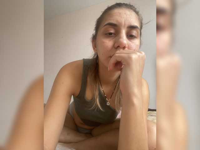 Aleksandra1223 – webcam model profile photo