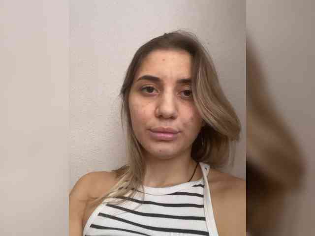 Aleksandra1223 webcam