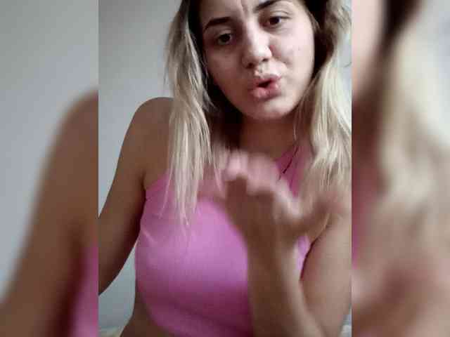 Aleksandra1223 webcam