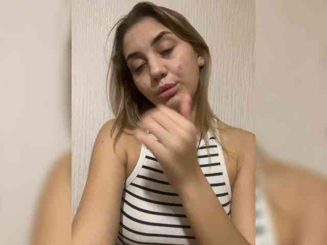 Aleksandra1223 webcam