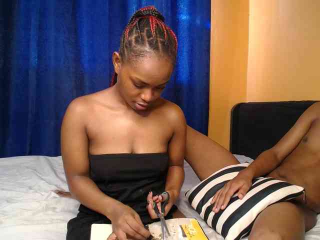 BoonieAndClyde webcam