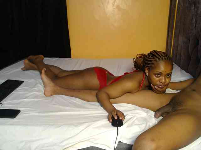 BoonieAndClyde webcam