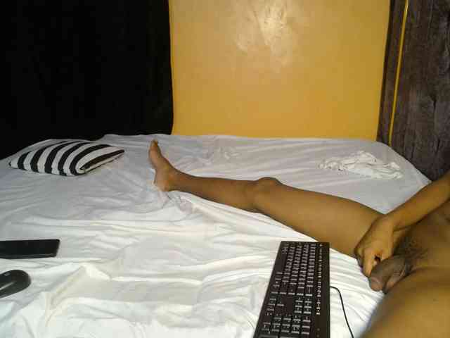 BoonieAndClyde webcam