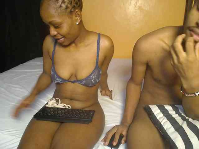 BoonieAndClyde webcam