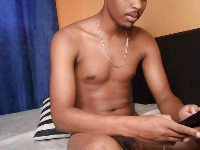 BoonieAndClyde webcam