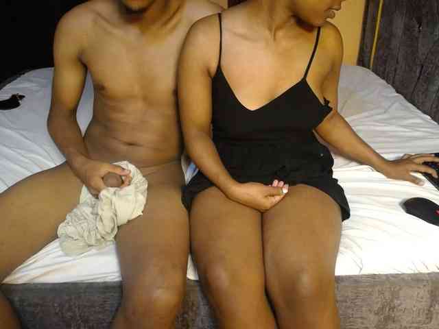 BoonieAndClyde webcam