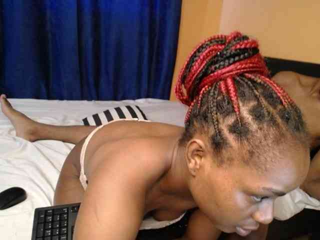 BoonieAndClyde webcam