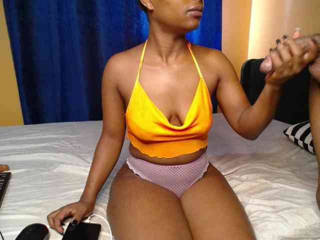 BoonieAndClyde webcam