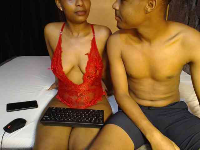 BoonieAndClyde webcam