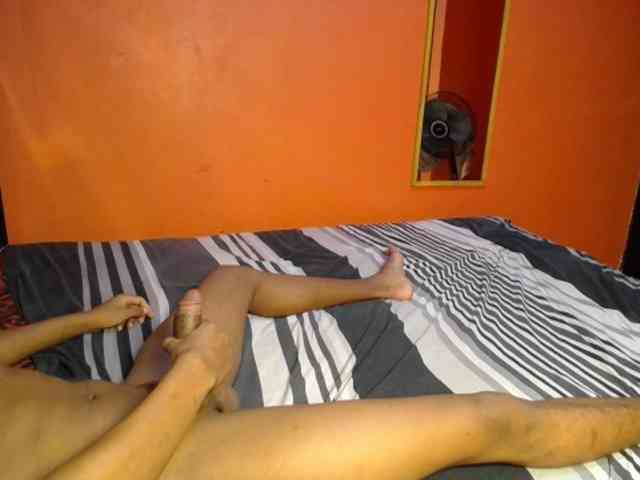 BoonieAndClyde webcam