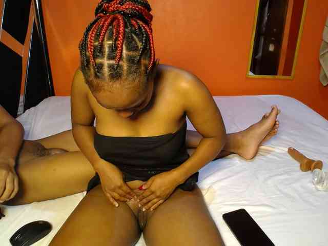 BoonieAndClyde webcam