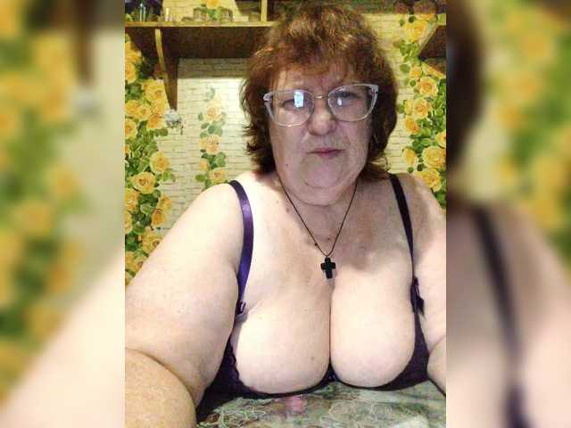 TUTSI6 – webcam model profile photo