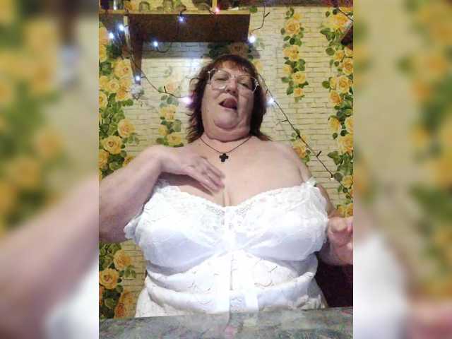 TUTSI6 – webcam model profile photo