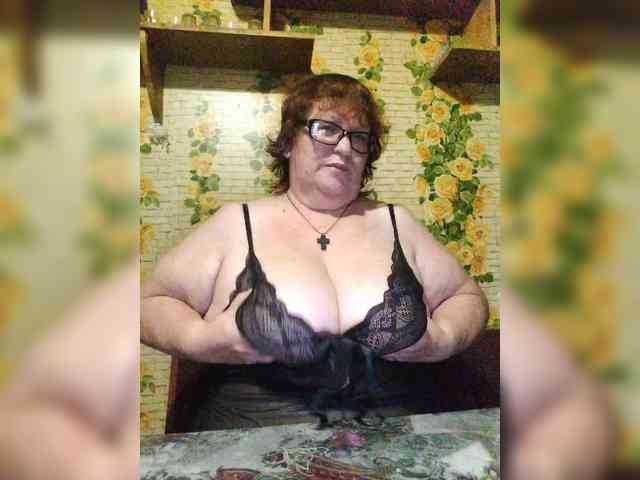 TUTSI6 Live Webcam on BongaCams