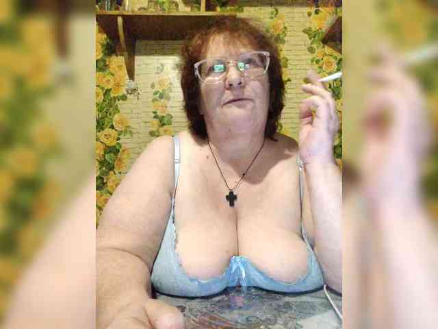 TUTSI6 Live Webcam on BongaCams