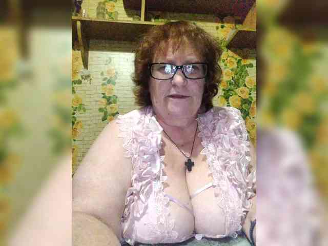 TUTSI6 Live Webcam on BongaCams