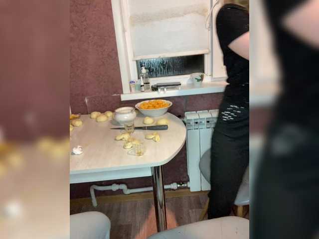 Cat-meowa's BongaCams show and profile