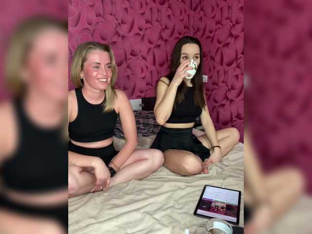 Cat-meowa's BongaCams profile