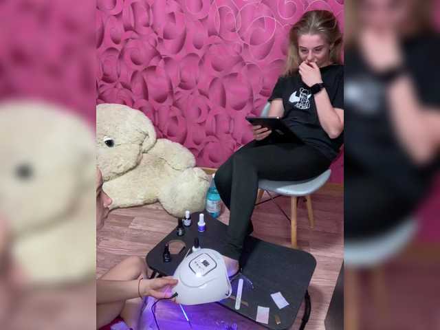 Cat-meowa's BongaCams show and profile