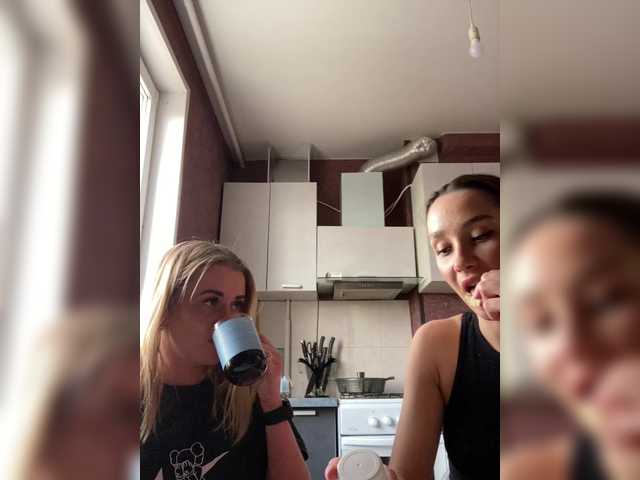 Cat-meowa's BongaCams profile