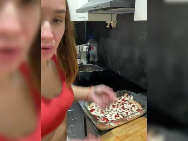 Cat-meowa's BongaCams show and profile