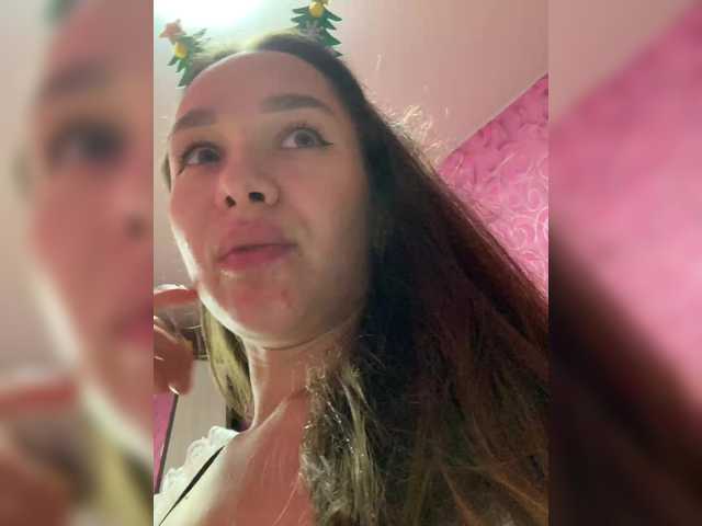 go to chat with Queen-of-squirt