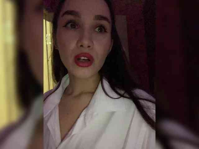 Queen-of-squirt webcam