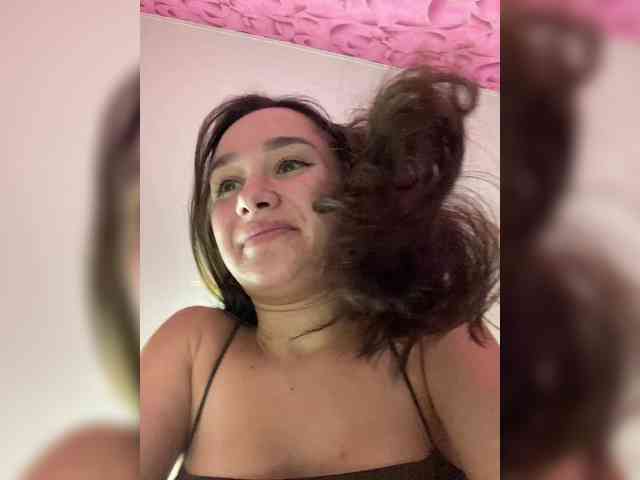 Queen-of-squirt webcam