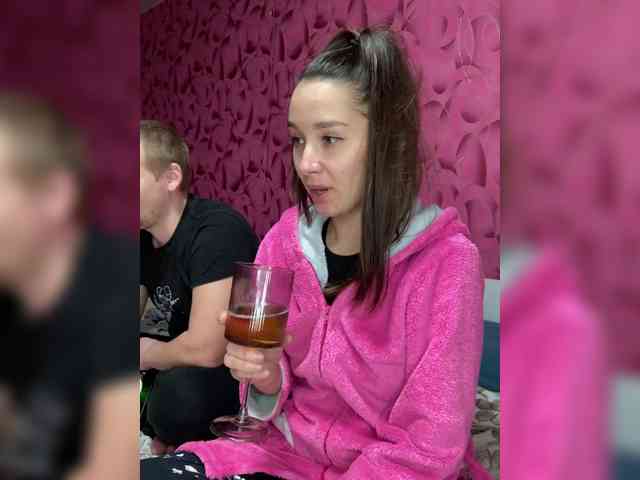 Queen-of-squirt webcam