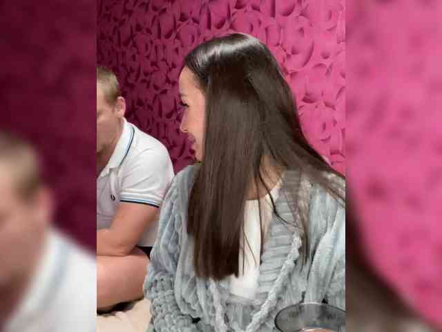 Queen-of-squirt webcam