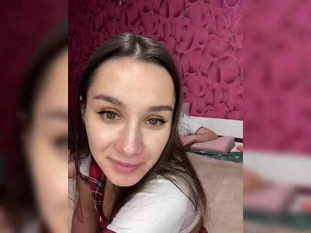 Queen-of-squirt webcam