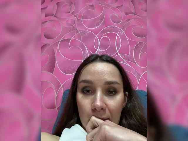 Queen-of-squirt webcam