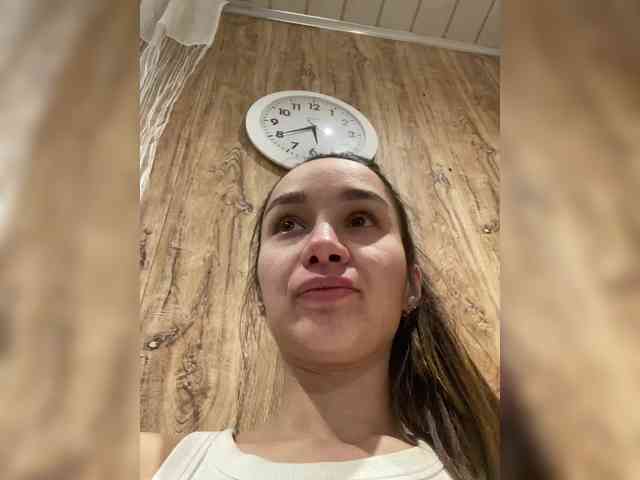 Queen-of-squirt webcam